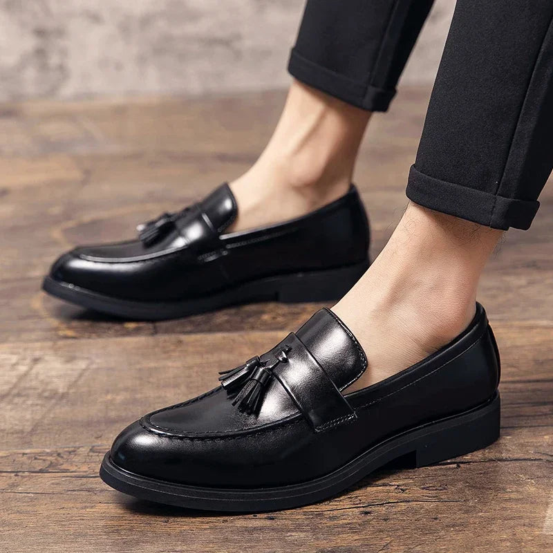 Dusk loafer sko menn sklir på kjøring moccasins herre komfortable skinnsko for menn spiss tå mann casual sko zapatos