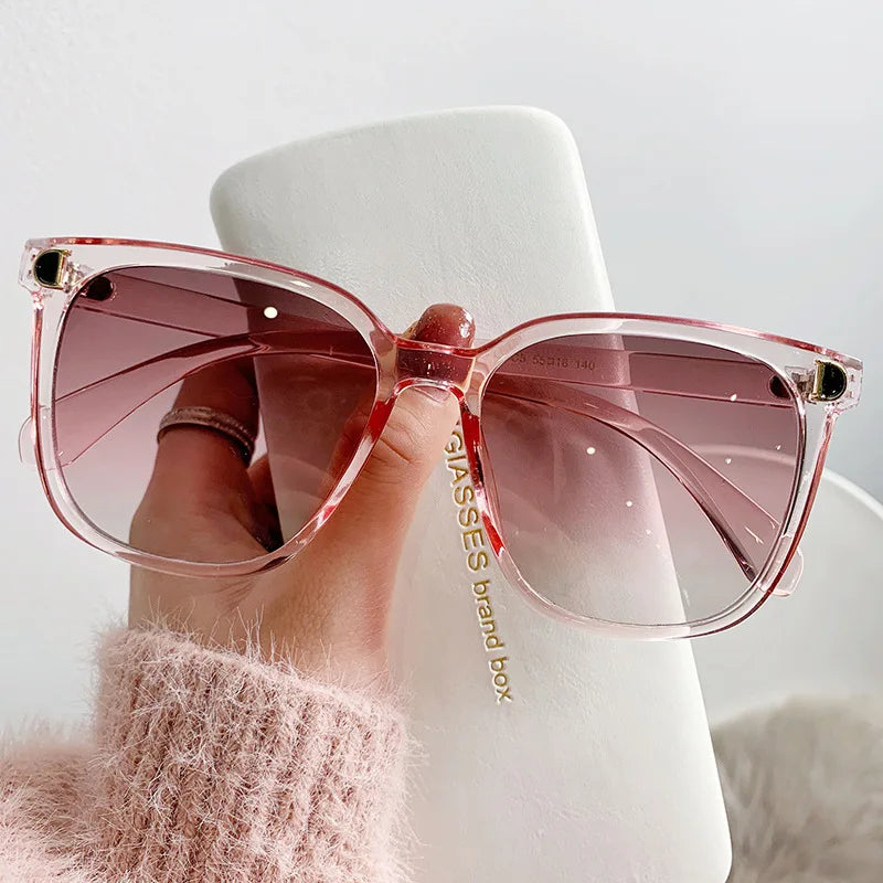 Muoti ylisuuret aurinkolasit naisen tuotemerkin suunnittelija Vintage Square Sun Glasses Naisten iso kehysgradientisävyt Oculos de Sol