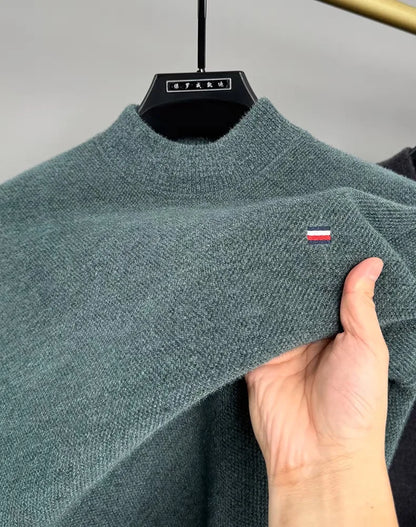 A suéter de malha de ponta de malha redondo pescoço de outono masculino e inverno bordar boutique boutique espessada e quente pulôver casual