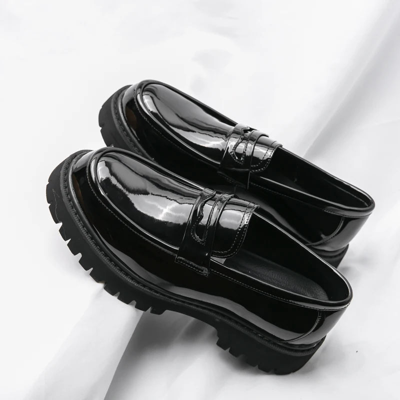 Nye platformsko loafers sko mænd tyksålede bryllupssko sorte formelle forretningssko slip-on læder øger afslappet sko