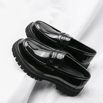 Nye platformsko loafers sko mænd tyksålede bryllupssko sorte formelle forretningssko slip-on læder øger afslappet sko