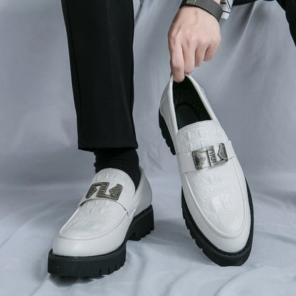 Witte loafers heren feest en zakelijke loafers dik opgeloste mannen kledplatform schoenen comfortabel slip-on mode nieuwe casual schoenen