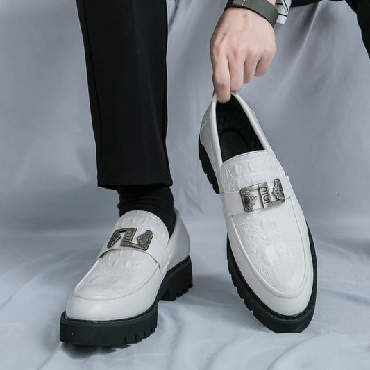 Witte loafers heren feest en zakelijke loafers dik opgeloste mannen kledplatform schoenen comfortabel slip-on mode nieuwe casual schoenen