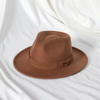2022 Nya mode män fedoras hatt kvinnors jazzhatt med fluga elegant vår svart ullblandning mössa utomhus fellans hatt