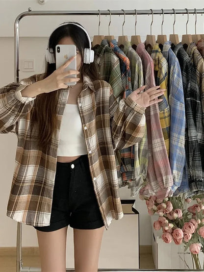 Koszula w kratę Kobiety jesienne długie rękawie Top żeńska moda moda pojedyncza piersi panie w stylu Preppy Style luźne koszule