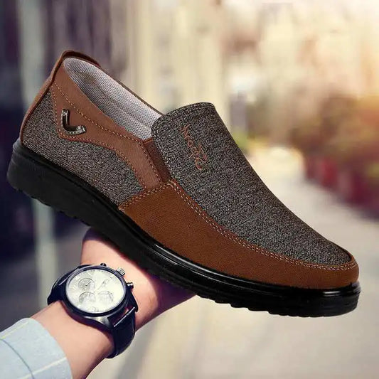 Chaussures Men Canvas Summer Classic Loafers hommes Chaussures décontractées Brestable Walking Flat Men Chaussures Zapatos Sneakers Plus taille 2023