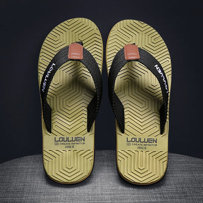 Men's new flip flops super comfortable and fashionable men's summer slippers classic version cool flip flops men's shoes beach s
