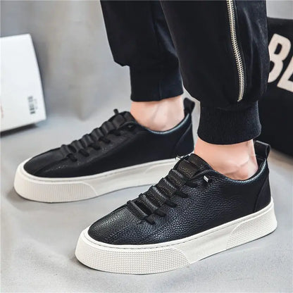 Spring New Men Shoes Fashion Lace-up Men Sneakers Designer Leather Casual Shoes comfortable Outdoor Men Running Shoes Tenis 2025