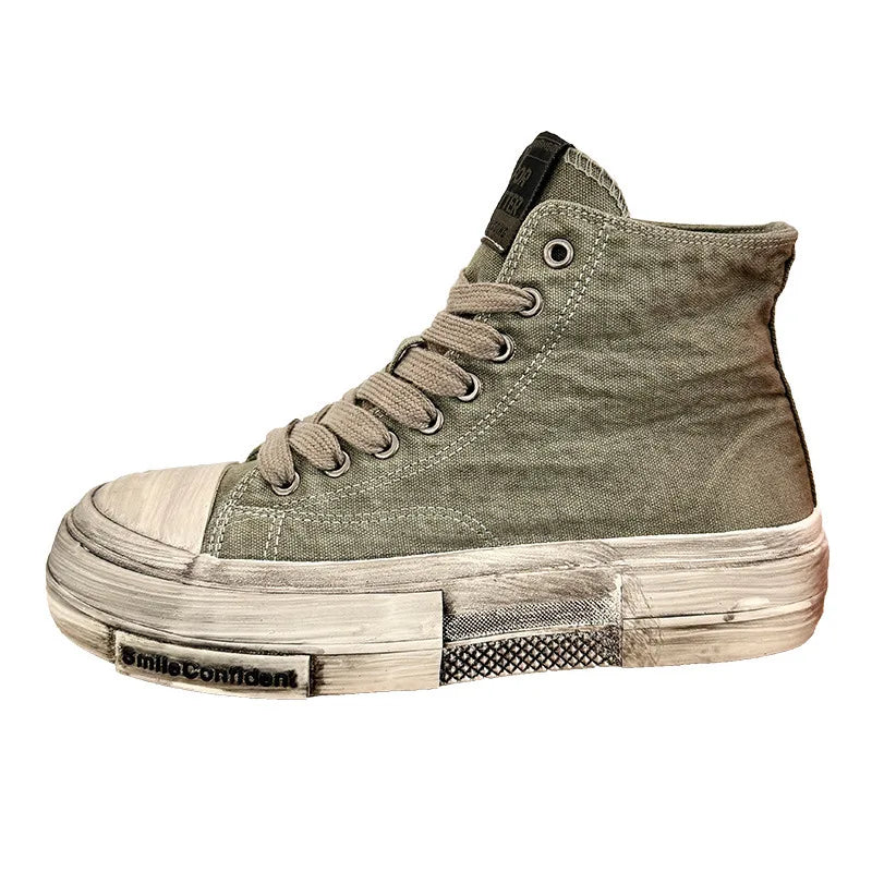 Nouvelles chaussures en toile vintage Man High Top Plateforme Skateboard Chaussures Hommes Streetwear Streetwear Men Vulcanize Chaussures Zapatillas de Lona