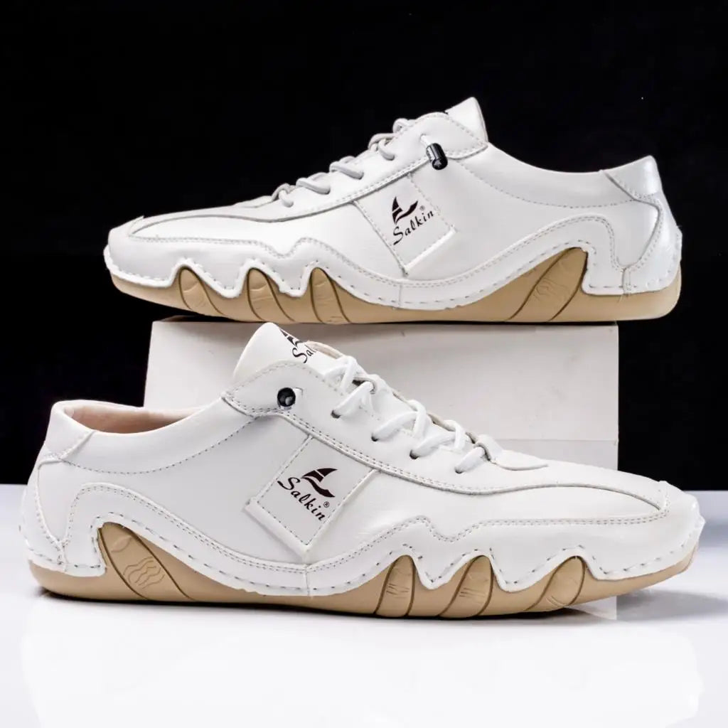 Nouveau 2024 Fashion Handmade Cuir Casual Men Chaussures Design d'automne baskets MAN MANS HAUPPLABLES CHAUSSURES D'HAUTS SOWS
