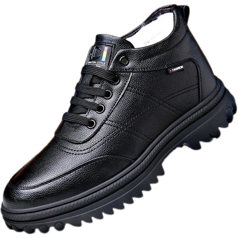 Nieuwe laarzen in de winter verdikt veelzijdige katoenen schoenen Casual gewatteerde sneeuwlaarzen mannelijke leerschoenen buitenshuis niet -slipschoen bota's