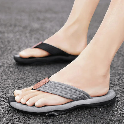 Män tofflor sommar flip flops varumärke mode utomhus bekväma avslappnade skor skor icke-halk strand män sandaler