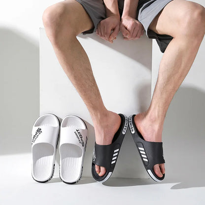Slifori maschili di moda in PVC SOLE SOLE NON SLIP SCHEDI SCHEDE CASUAL FLOP FLOPS BAGNO CAPPOGLE Coppie da bagno Nuovo Sandalo