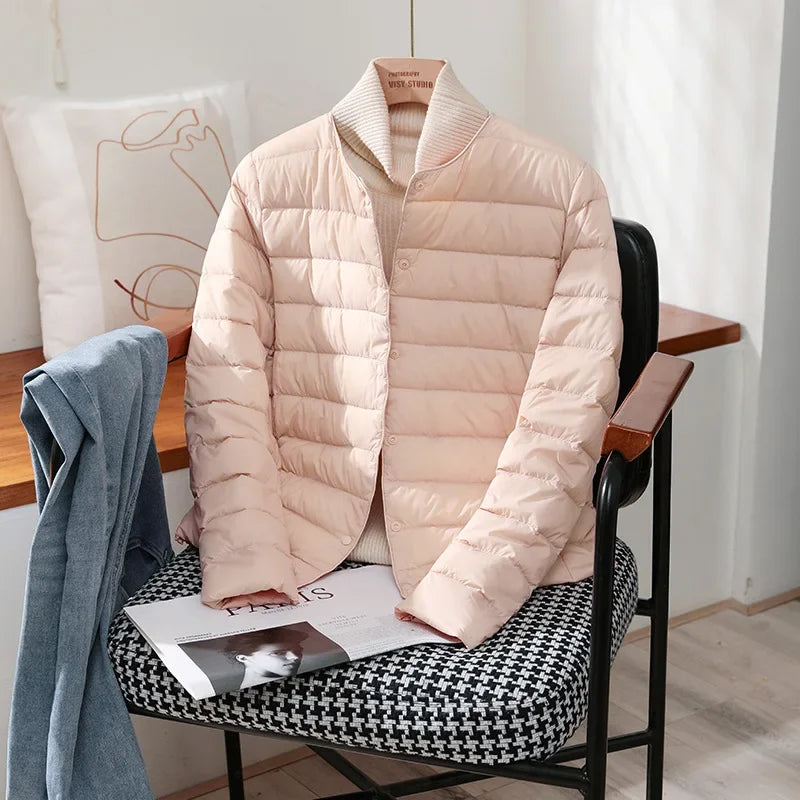 Plus size 2023 Nuova autunno inverno da donna calda Duck White Down Slim Down Slim Down Female Fashion Ultra leggero Paintoni da palla confezionabile