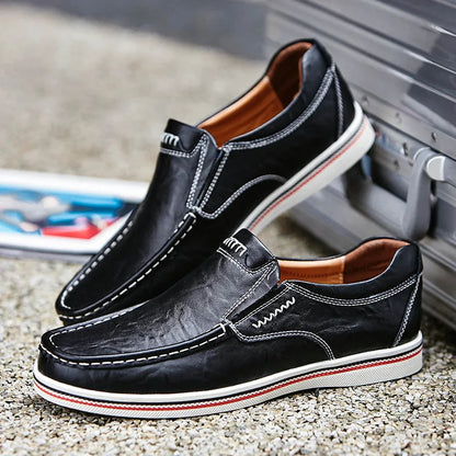 Kožené pánské příležitostné boty Flats Moccasins Men Loafers Party Driving Loafers boty Muž pravá kožená obchodní kancelář muži bota