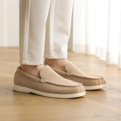 Chaussures décontractées pour hommes en daim en cuir classiques Style britannique Chaussures pour hommes légers mocassins doux mocassins masculins sur les plateaux de conduite