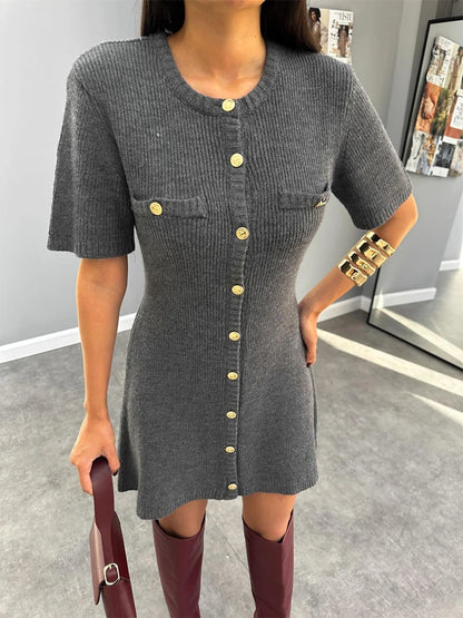Trendix elegant Strickkleid MINI Kleid Frauen Straße Slim hohe Taille Kurzarm Rib Pullover Kleider Urlaub Bodycon Strickkleidung Kleid