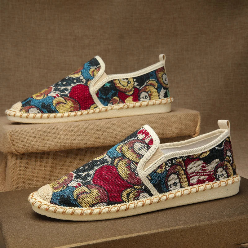 2025 Hot Men Loafers Fashion Embroidered Flat Shoes Moccasin Men Summer Casual Slip On Shoes Men Comfort Canvas Footwear Male
