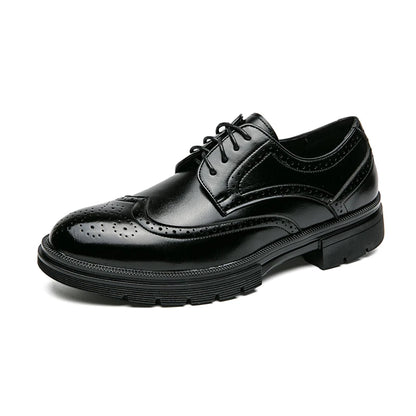 Alta qualidade masculina Sapatos Oxford Sapatos de Moda Bottom Moda Business Designer masculino Sapatos de couro casual brilhante