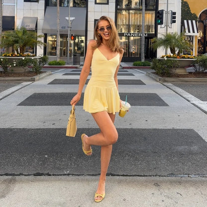WHEREMERY Casual Solid Off Shoulder V-Neck Slim A-Line Dress Sexy mode mouwloze streetwear mini-jurken zomer nieuwe vestidos