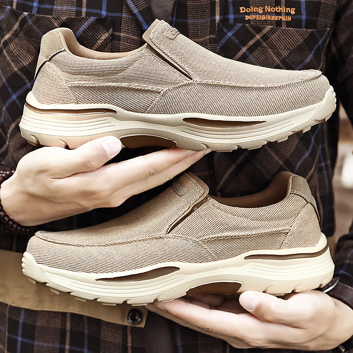 Mænds afslappede sko lærred åndbart loafers mænd 2024 ny mandlig komfortabel udendørs vandresko klassiske loafers mænd sneakers