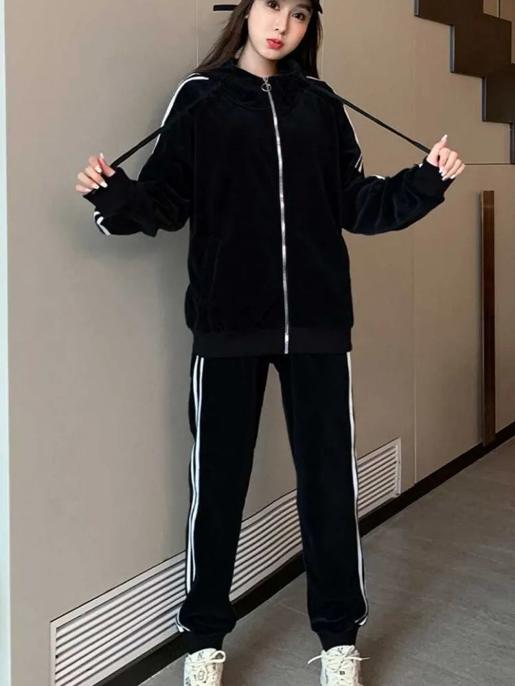 Winter Women Thick Warm Fleece Liner Sport Tracksuit Side Striped Hooded Jacket Outdoor Running Set Velvet Jogging Training Sets