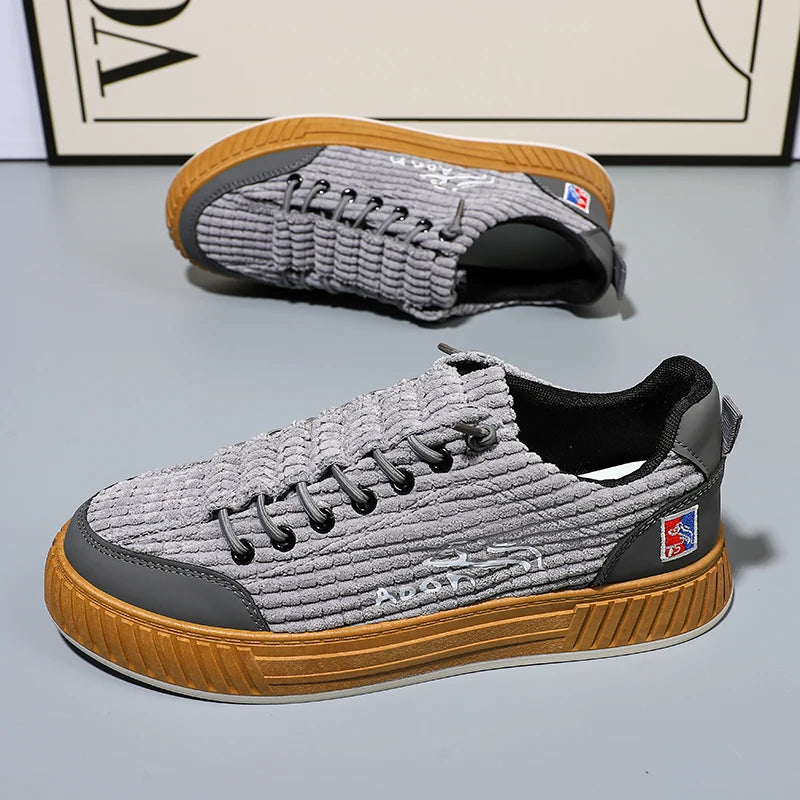 2023 New Mens Lightweight Breathable Sneakers  Trendy Flat Platform Casual Canvas corduroy  Sneakers