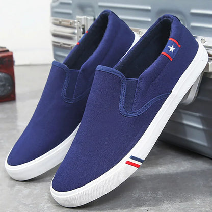 2023 Nya dukskor Män sommarklassiska loafers män casual skor andas lata promenader platta män skor sneakers plus storlek 47