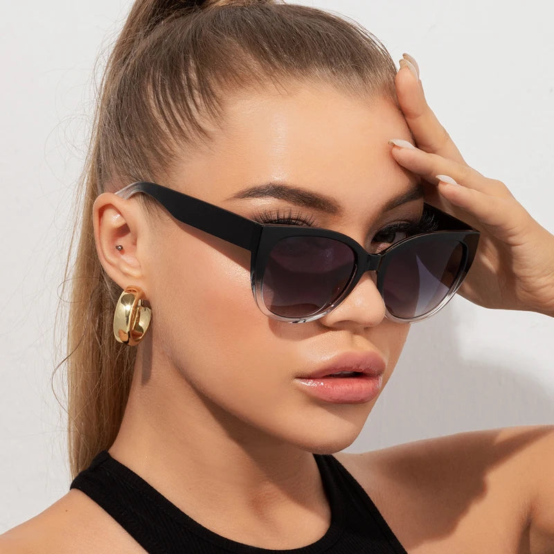 Retro Fashion Cat Cat Ochelari de soare pentru femei Brand Ochelarii de soare Gradient Lens Simple Simple pentru picioare largi Design unisex Cateye nuanțe feminine UV400