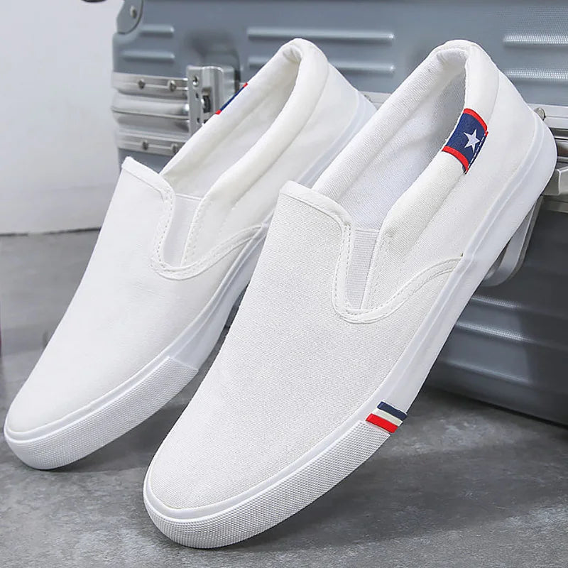2023 Nya dukskor Män sommarklassiska loafers män casual skor andas lata promenader platta män skor sneakers plus storlek 47