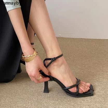 2025 SAND SAND SANDALS SANDALS MULHERES MULHERES GRESSOS 7 cm Torno