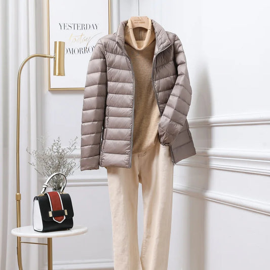 15 Colors Female Slim Fit Short Portable Windproof Puffer Jacket New Women Autumn Winter Packable Ultra Light Weight Down Coat