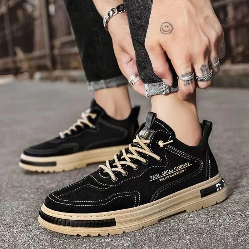 Trend Men Sneakers Outdoor Niepoślizgowe buty turystyczne dla mężczyzn Wygodne buty robocze luksusowe luksusowe platforma Mężczyzny kostki 2024 NOWOŚĆ