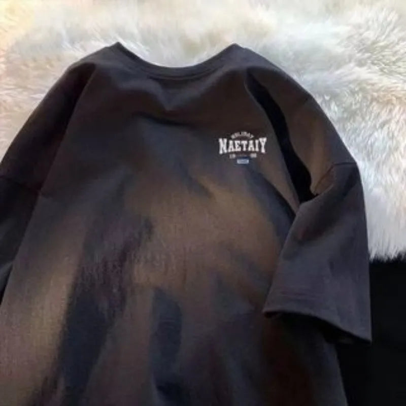 8xl férfiak túlméretezett divat laza amerikai vintage levél naet nyomtatás rövid ujjú kerek nyak sokoldalú trend pár ruha