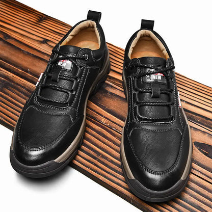 Offical Men's Sneakers Kožená muži příležitostné boty Moccasins prodyšné retro muži sportovní chůze bota venku turistika tenisky