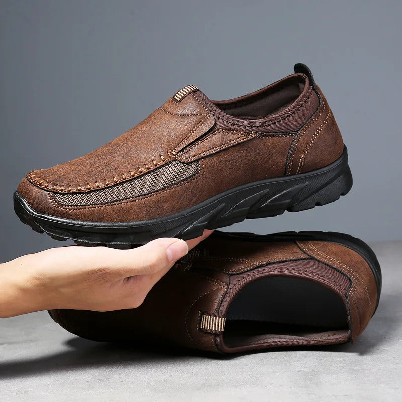 Mænd afslappede sko åndbare loafers sneakers mand komfortable blød sål mokkasiner designer håndlavet retro vandrende sko mænd sko