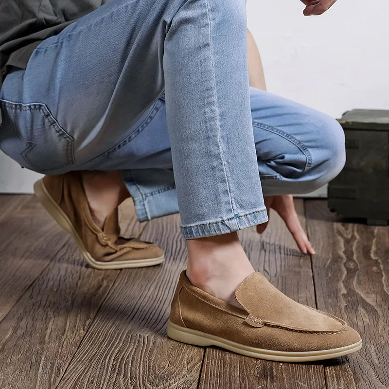 Herren lässige Schuhe Kuh Wildleder echte Leder Männer Klassische Britenstil -Ladung Moccasins Herren Leichte bequeme Fahrflats