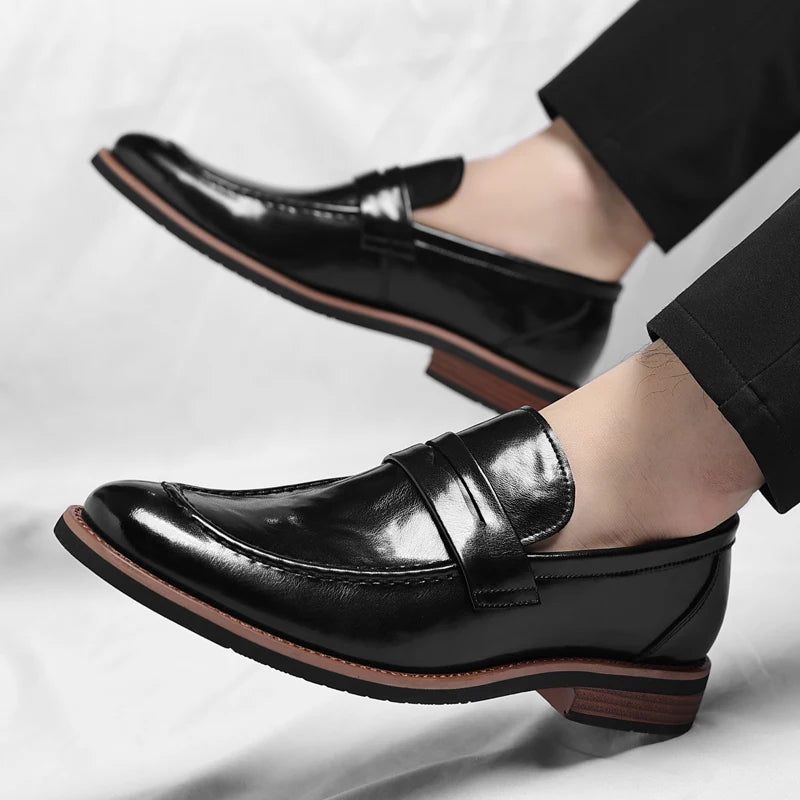 Høy kvalitet ekte skinnforretning casual sko mote komfortable myke loafers store størrelser 37-48 herre elegante festsko