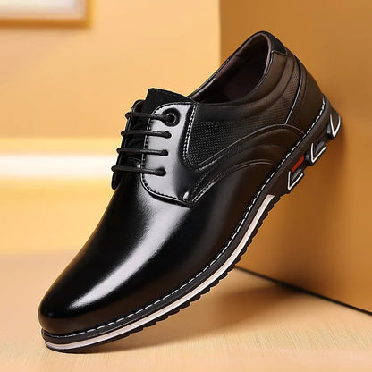 Scarpe a banda elastica per uomini Brand Scarpe casual Scarpe in pelle Morbida Business Fare Business Calza