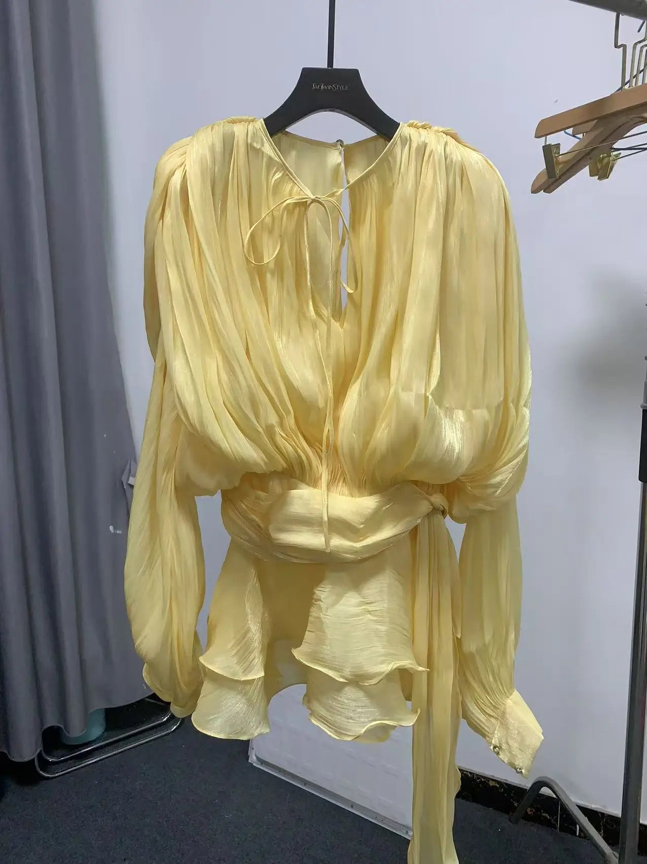 Galcaur Solid Loose Splicd Lace Up Dresses For Women V Neck Lange ermer Patchwork Ruffles Tunika Dreses Female Fashio Ny