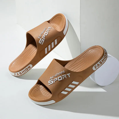 Slifori maschili di moda in PVC SOLE SOLE NON SLIP SCHEDI SCHEDE CASUAL FLOP FLOPS BAGNO CAPPOGLE Coppie da bagno Nuovo Sandalo