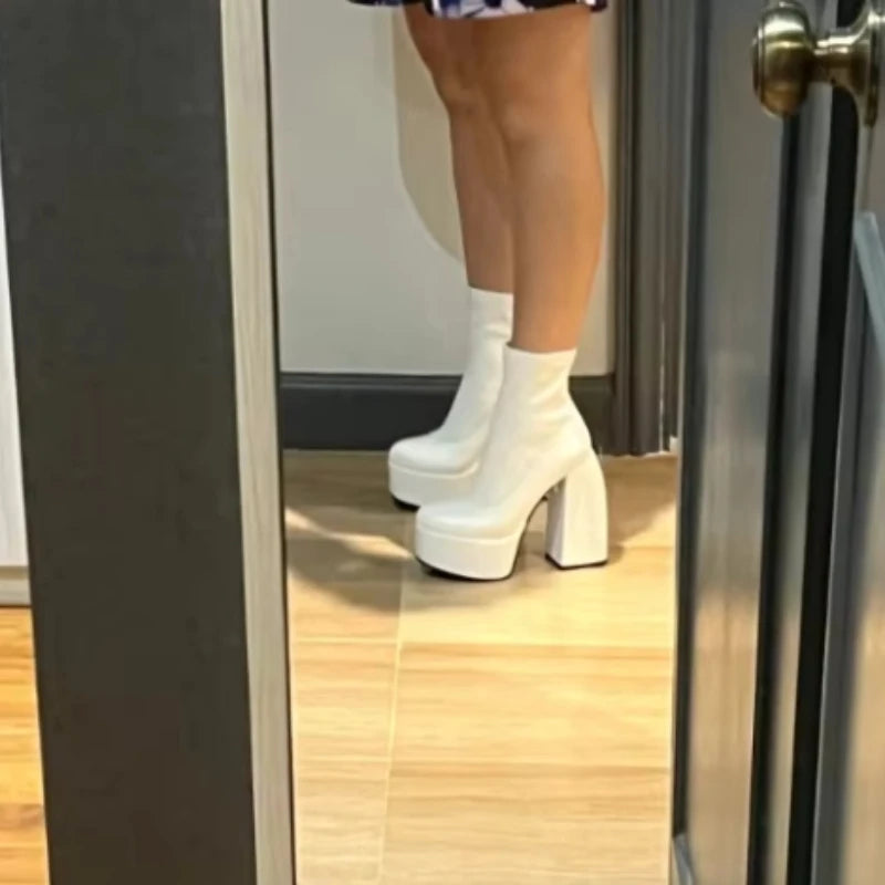 Stivali da donna Stivali Piattaforma di moda Scarpe Block Teli Stivali da donna Stivali Solidi Stivali Sexy in pelle Stivali quadrati Botas