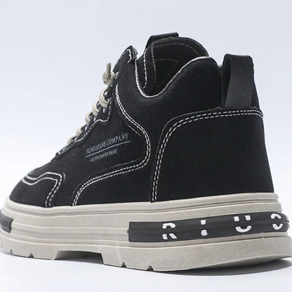 Trend Men Sneakers Outdoor Niepoślizgowe buty turystyczne dla mężczyzn Wygodne buty robocze luksusowe luksusowe platforma Mężczyzny kostki 2024 NOWOŚĆ