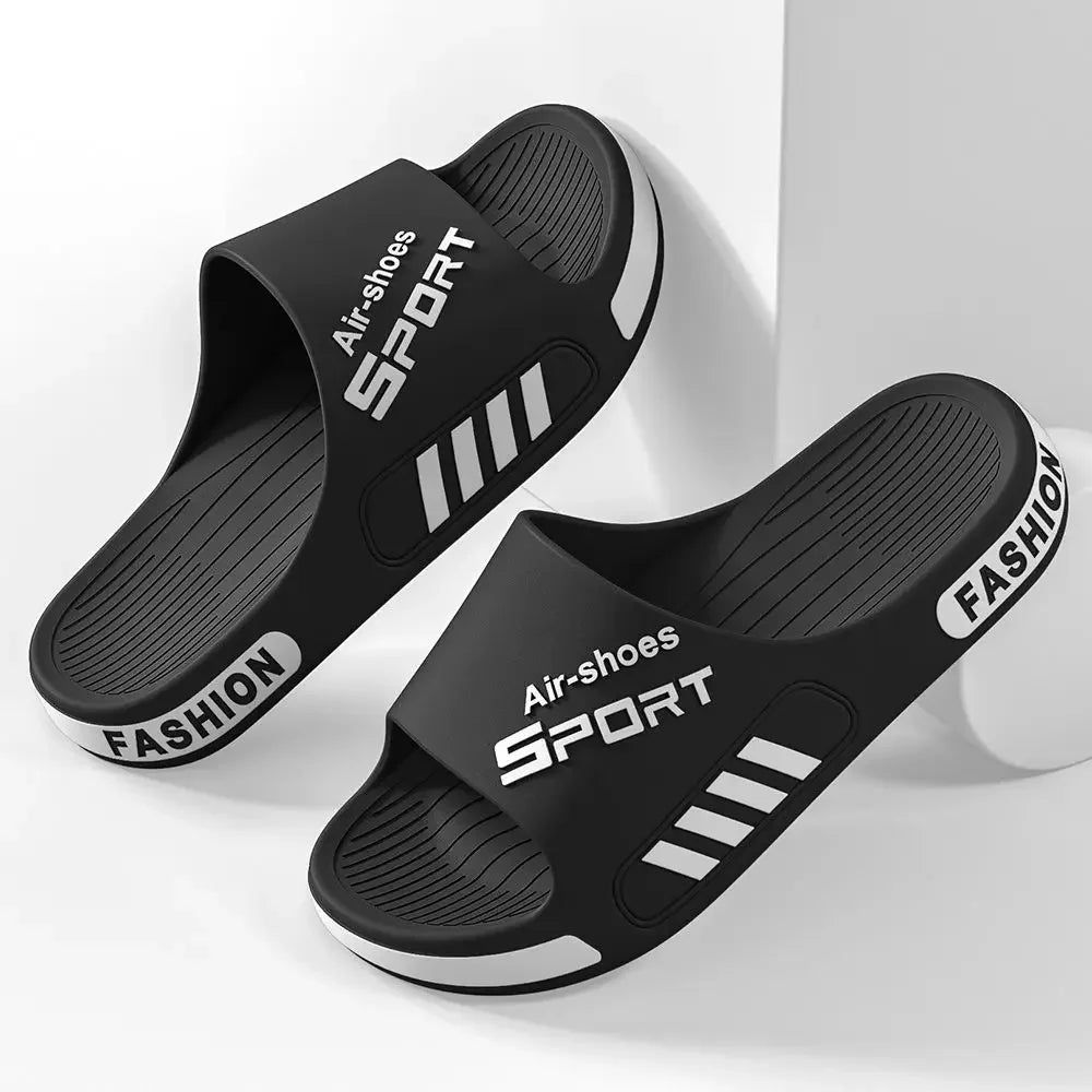 Nýr 2025 inniskór fyrir karla inniskó þykkur botn ofur mjúkur karlkyns skór klæðist utan flip flop sandals hús skór lyktarlausir fætur